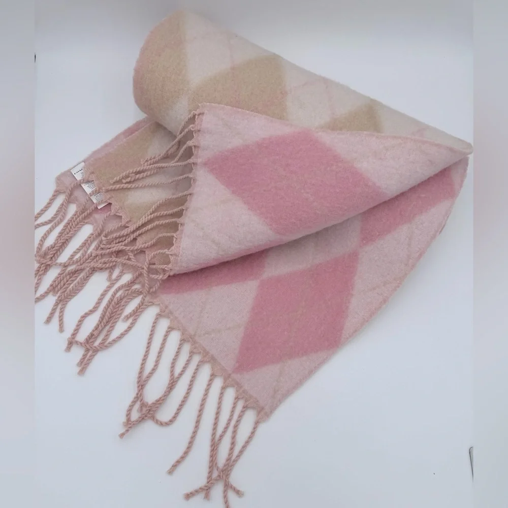 Coach CE486 Wool Blend Argyle Scarf/Wrap Pink & Camel | 83% Wool
